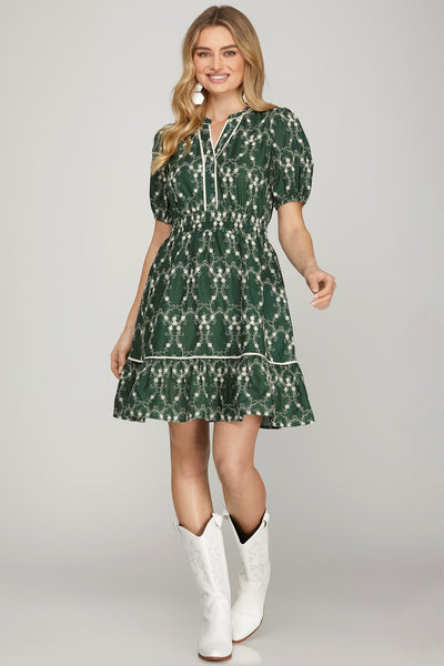 SHORT SLEEVE CONTRAST TRIM EMBROIDERED WOVEN MINI DRESS
