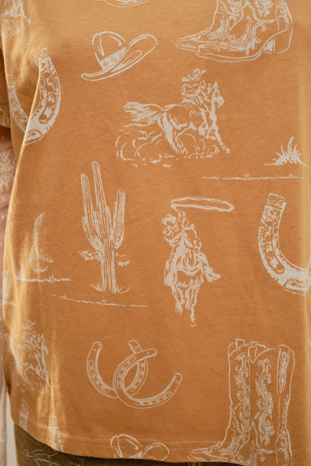 Western Graphic Tee Taupe - Little Jill & Co.