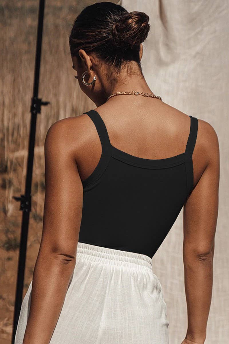 U-neck thread knit solid color short crop slim-fit vest