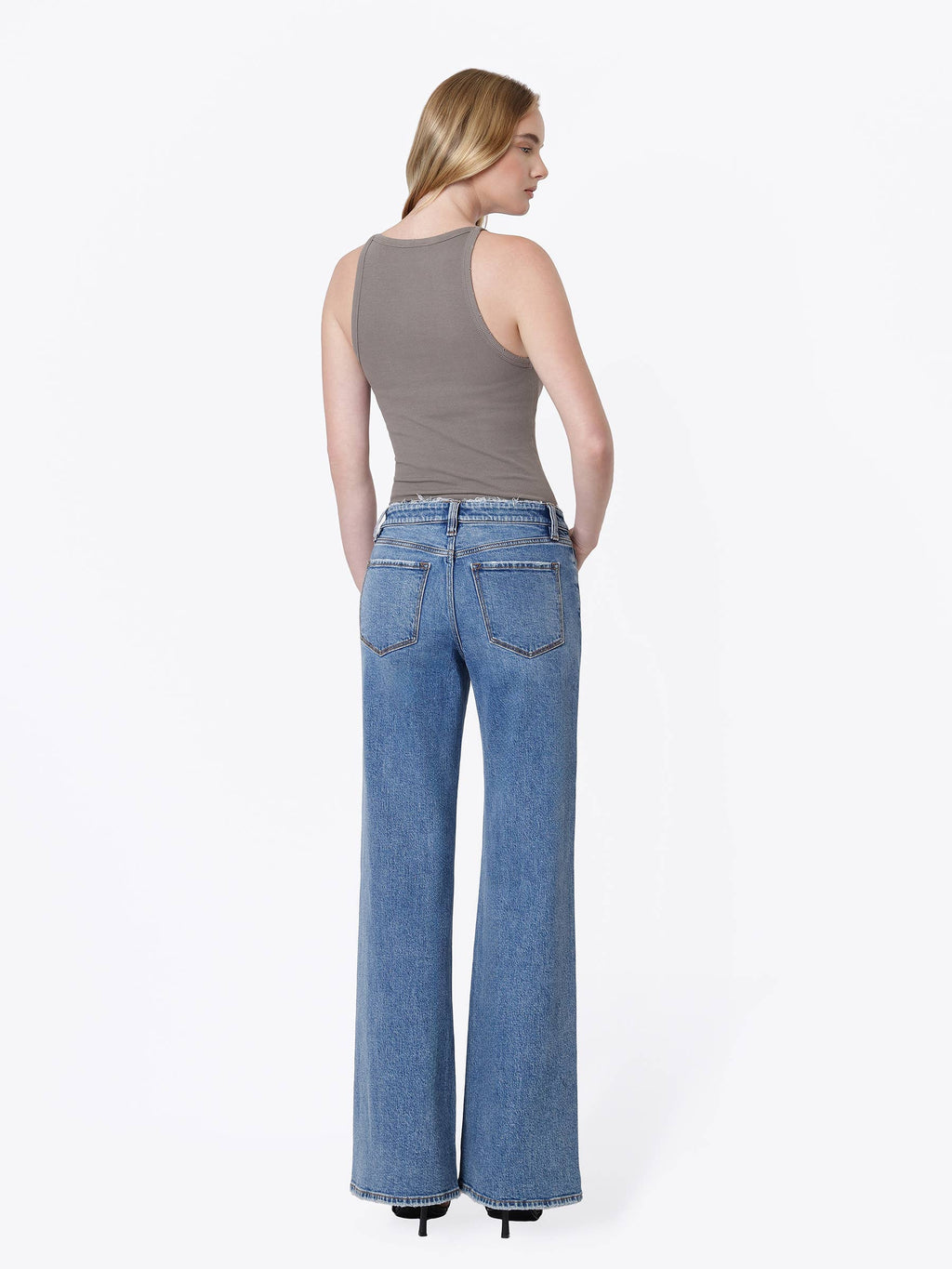 MID RISE DISTRESSED WAISTBAND TWISTED WIDE JEANS F9197
