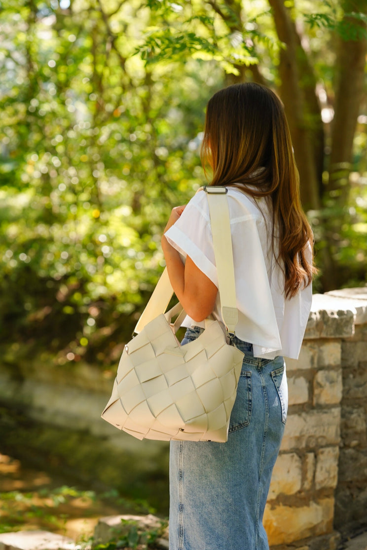 The Dallas Classic Tote in Bone
