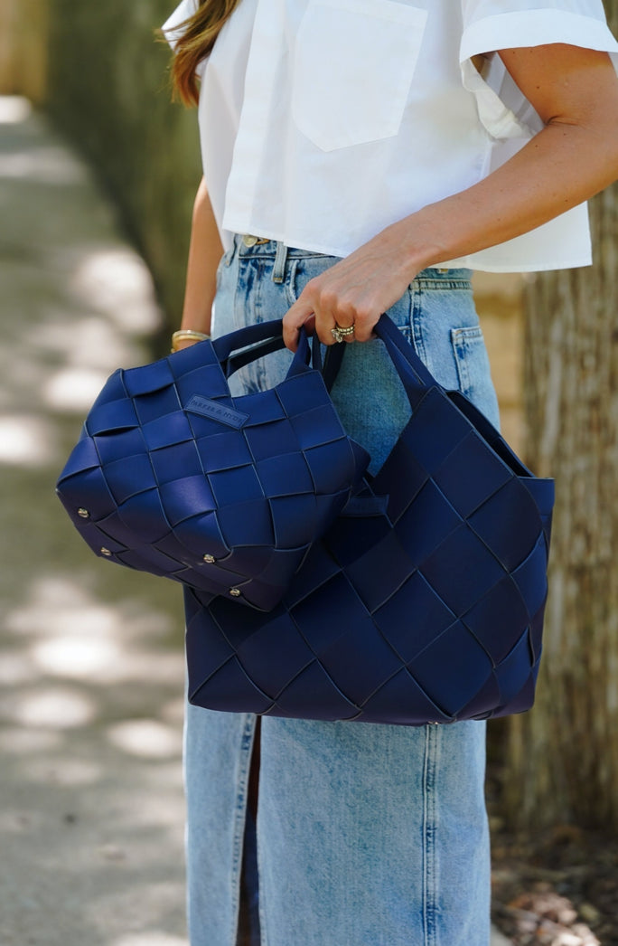 The Dallas Classic Tote in Navy