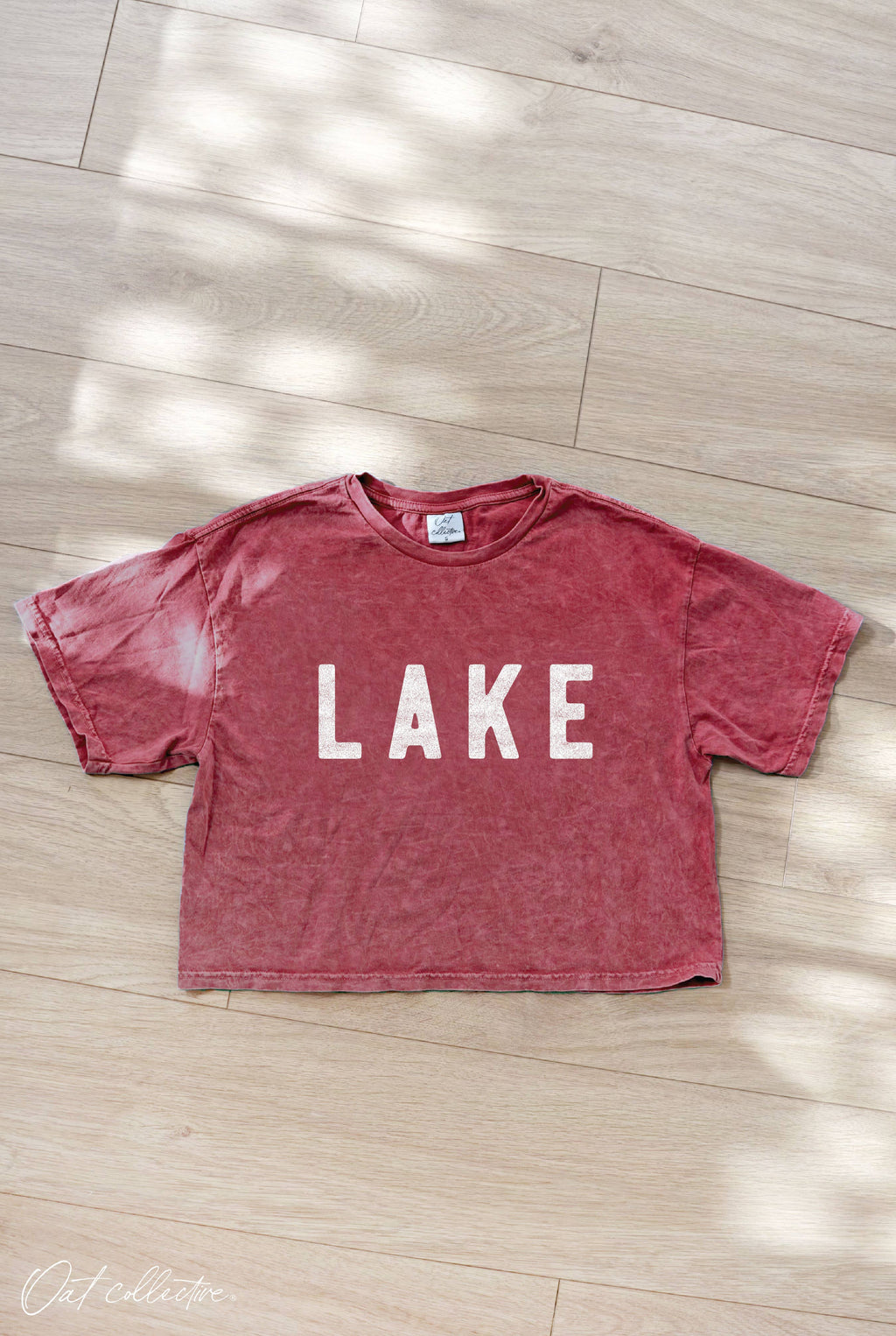 LAKE Cropped Mineral Graphic Top