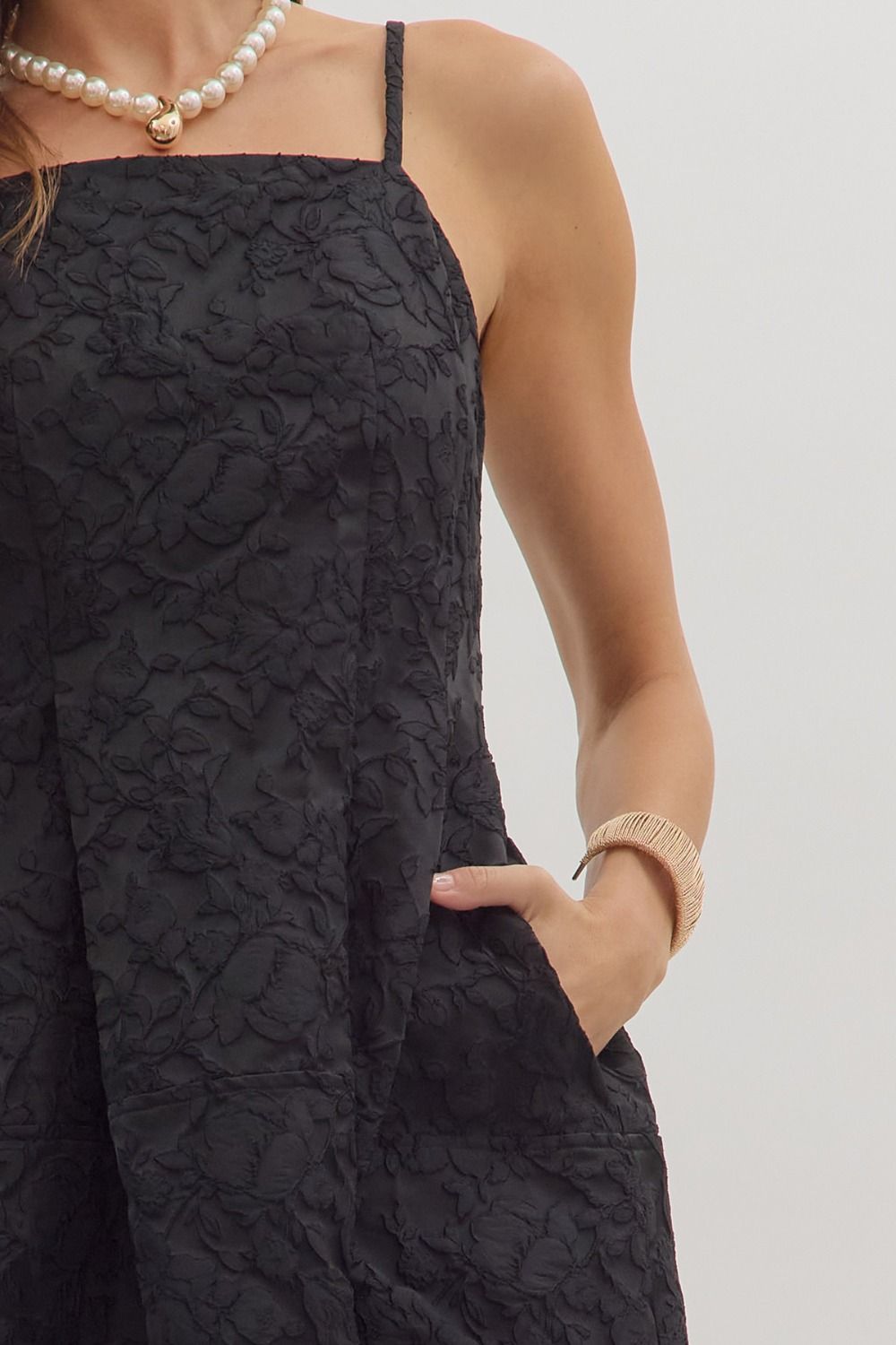 Black Floral Jacquard Sleeveless Midi