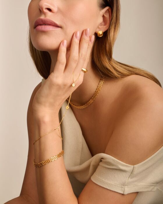 Aphira Hand Chain