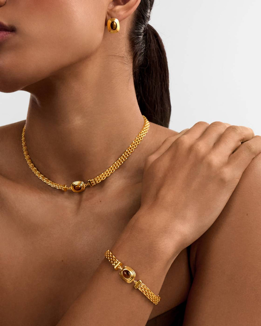 Tiger's Eye Button Bracelet