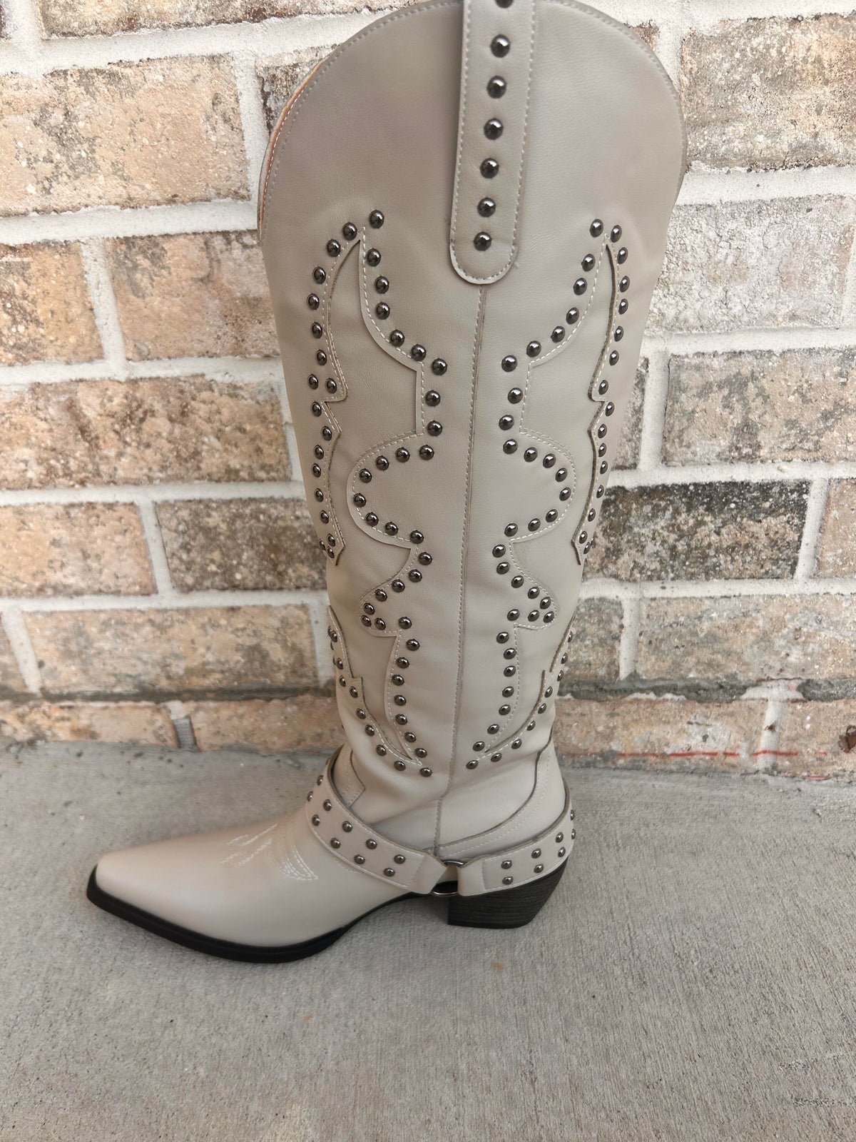 Studded Western Boots - Off White