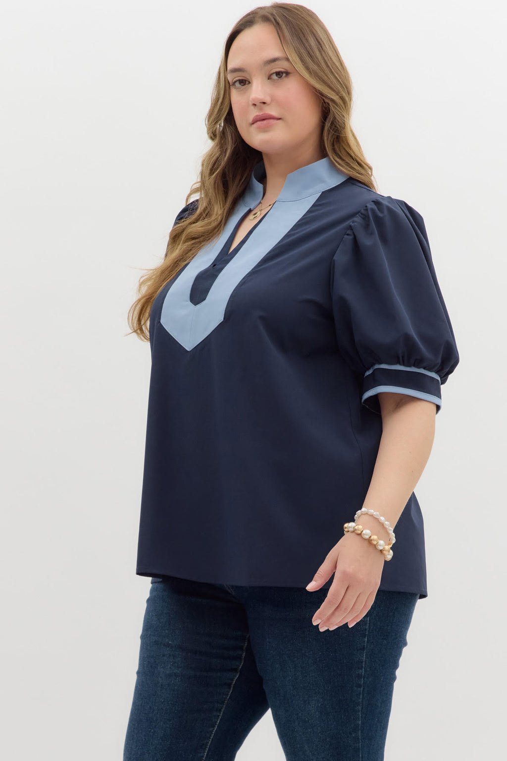 Solid cuff band short bubble sleeve pullover top